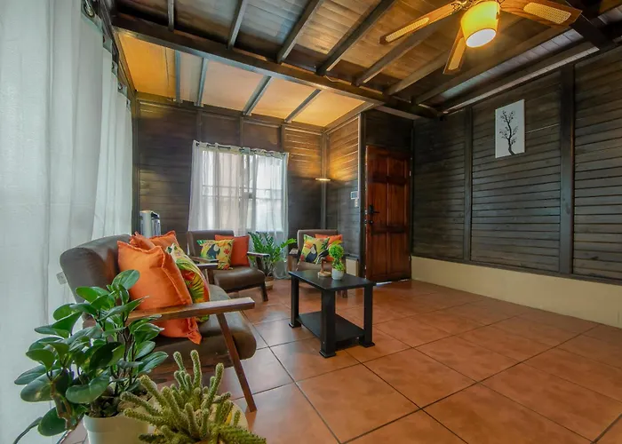 The Toucan Nest - Ac, Gated & Pool