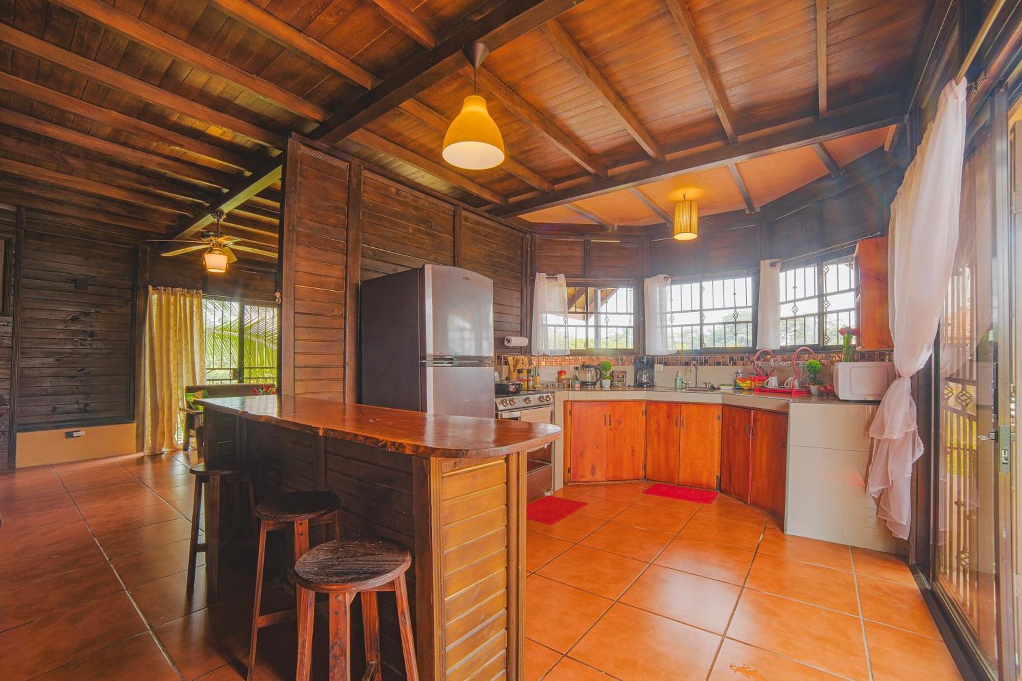 Holiday home The Toucan Nest - Ac, Gated & Pool La Fortuna